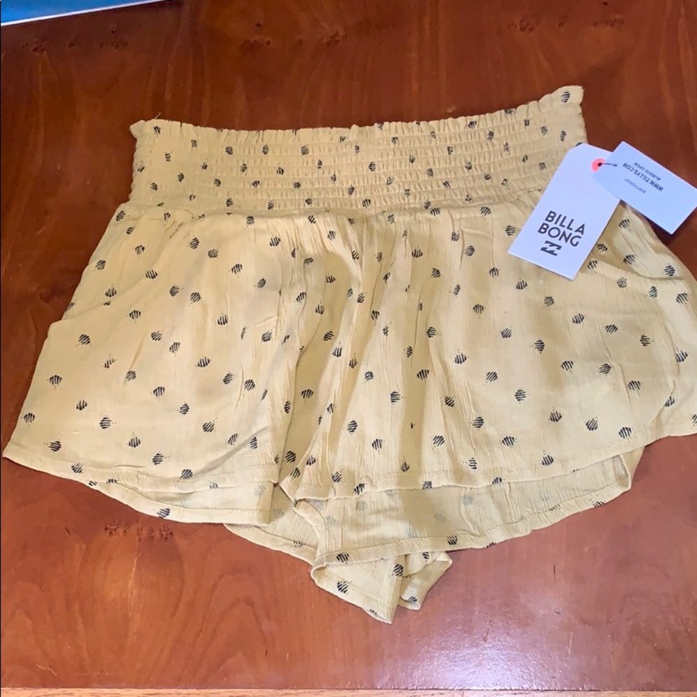 Billabong Shorts